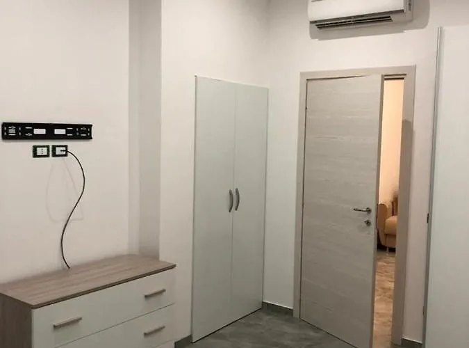 Bed and breakfast 13 Minuti Dal Centro 4*